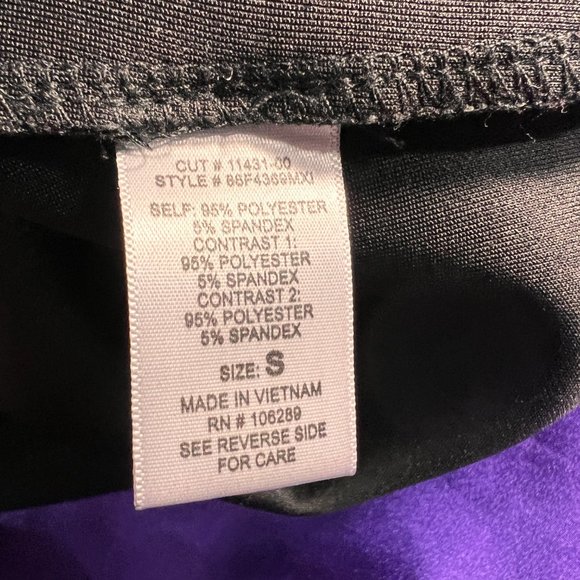 πTrixxi Bodycon Dress with Great Deep Waterfall Optic Neckline Backside! - Picture 12 of 14